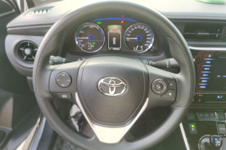 Used Toyota Levin Hybrid E+ 2019 1.8L PH GS E-CVT Elite Edition Steering Wheel
