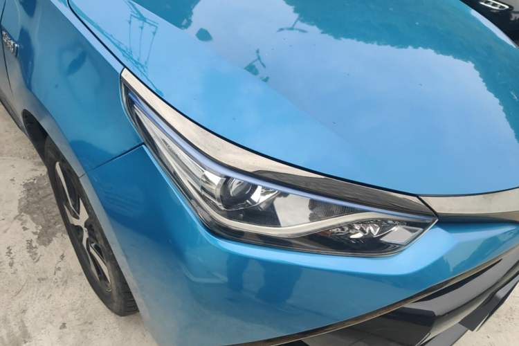 Used Toyota Levin Hybrid E+ 2019 1.8L PH V E-CVT Luxury Edition Right Front Headlight