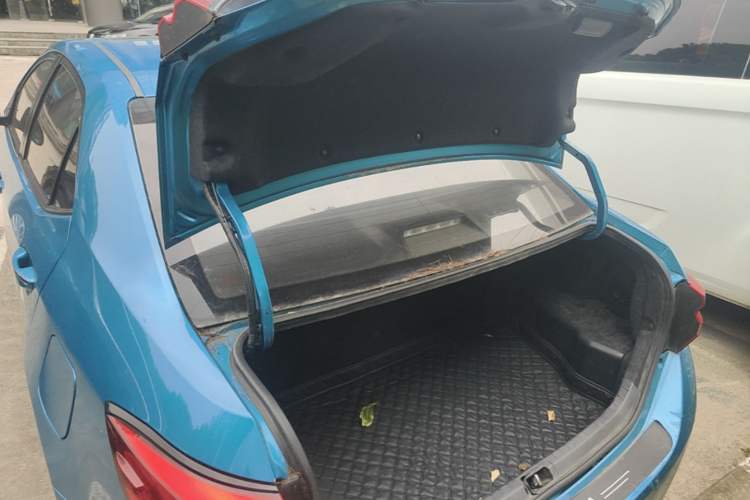 Used Toyota Levin Hybrid E+ 2019 1.8L PH V E-CVT Luxury Edition Trunk