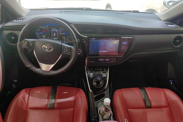Used Toyota Levin Hybrid E+ 2019 1.8L PH GS E-CVT Elite Edition Center Console