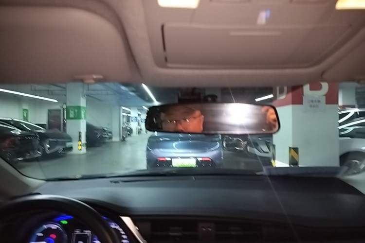 Used Toyota Levin Hybrid E+ 2019 1.8L PH GS E-CVT Elite Edition Headliner