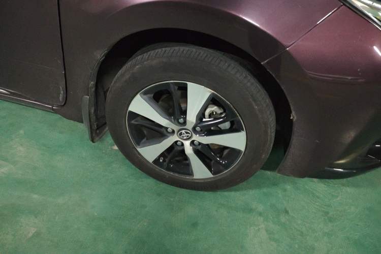 Used Toyota Levin Hybrid E+ 2019 1.8L GS E-CVT Elite Model with Sunroof Right Front Wheel Hub
