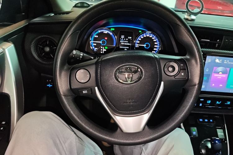 Used Toyota Levin Hybrid E+ 2019 1.8L PH GS E-CVT Elite Edition Steering Wheel