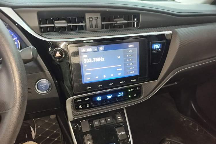 Used Toyota Levin Hybrid E+ 2019 1.8L GS E-CVT Elite Model with Sunroof Audio And AC Panel