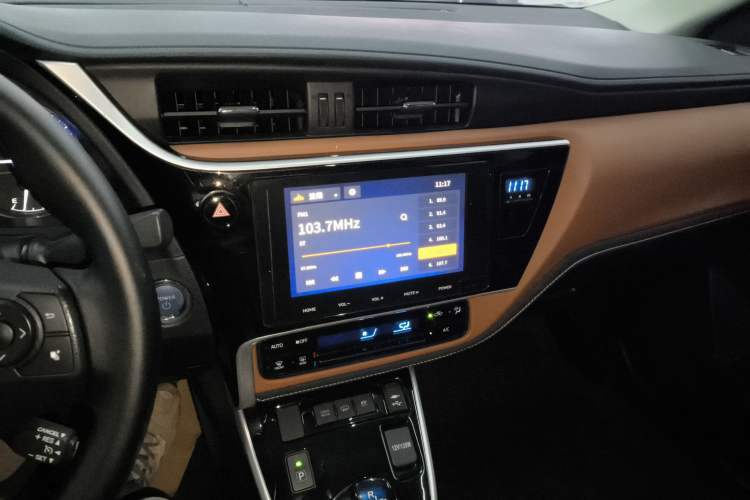 Used Toyota Levin Hybrid E+ 2019 1.8L PH V E-CVT Luxury Edition Audio And AC Panel