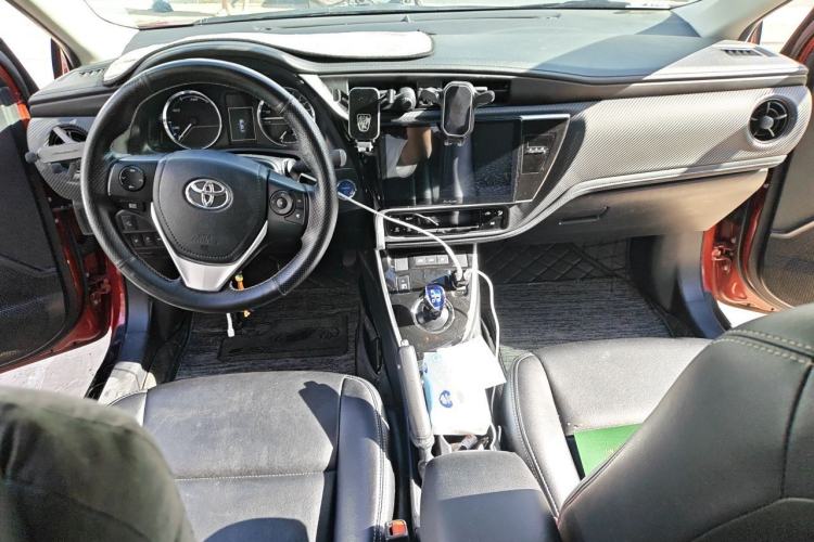 Used Toyota Levin Hybrid E+ 2019 1.8L PH GS E-CVT Elite Edition Center Console