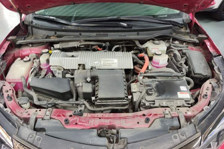 Used Toyota Levin Hybrid E+ 2019 1.8L GS E-CVT Elite Model with Sunroof Engine Bay