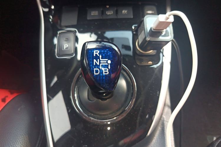 Used Toyota Levin Hybrid E+ 2019 1.8L GS E-CVT Elite Model with Sunroof Gear Lever