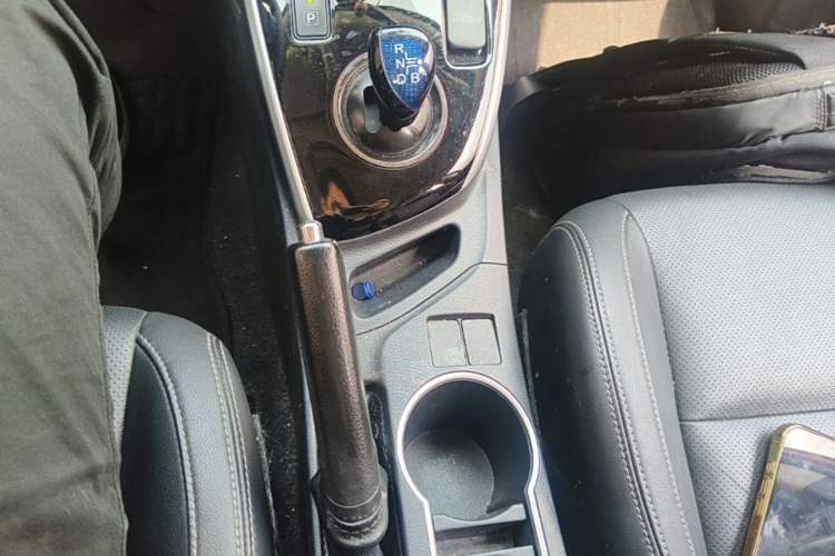 Used Toyota Levin Hybrid E+ 2019 1.8L PH V E-CVT Luxury Edition Gear Lever