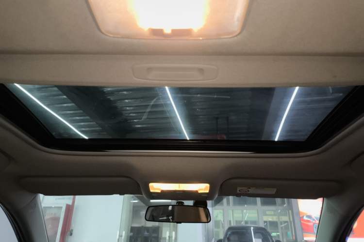 Used Toyota Levin Hybrid E+ 2019 1.8L PH V E-CVT Luxury Edition Headliner
