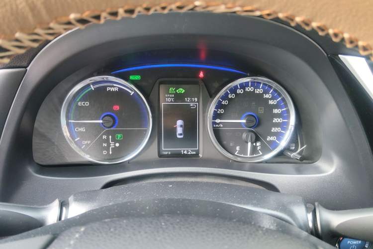 Used Toyota Levin Hybrid E+ 2019 1.8L GS E-CVT Elite Model with Sunroof Instrument Cluster