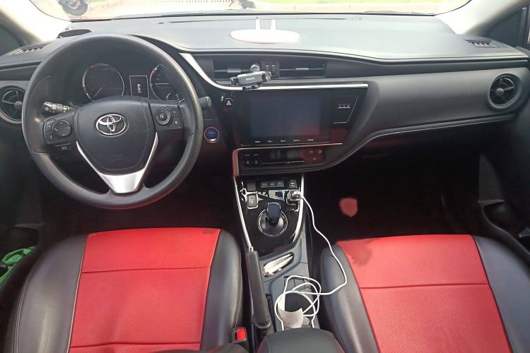 Used Toyota Levin Hybrid E+ 2019 1.8L GS E-CVT Elite Model with Sunroof Interior 2