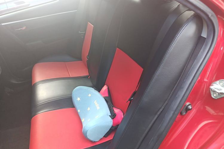 Used Toyota Levin Hybrid E+ 2019 1.8L GS E-CVT Elite Model with Sunroof Interior 4