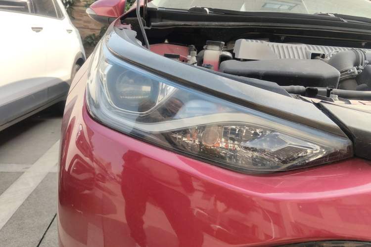 Used Toyota Levin Hybrid E+ 2019 1.8L GS E-CVT Elite Model with Sunroof Right Front Headlight