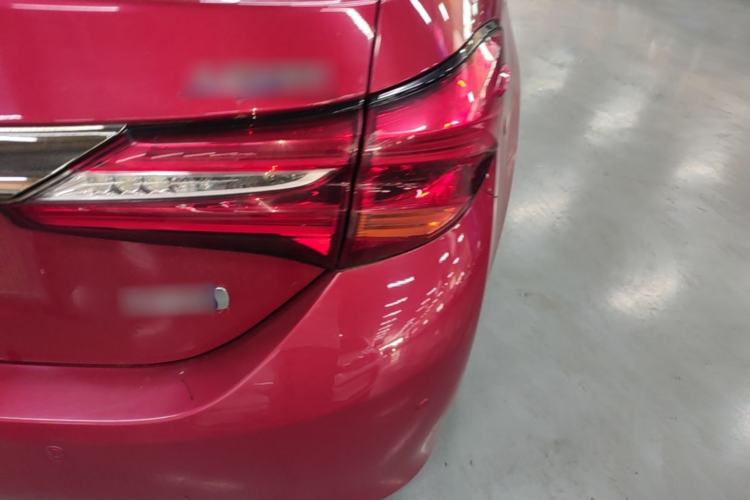 Used Toyota Levin Hybrid E+ 2019 1.8L GS E-CVT Elite Model with Sunroof Right Rear Taillight