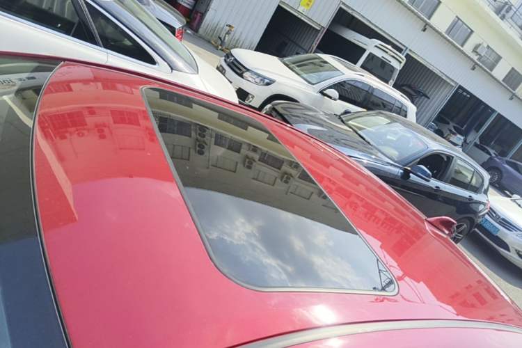 Used Toyota Levin Hybrid E+ 2019 1.8L PH V E-CVT Luxury Edition Roof
