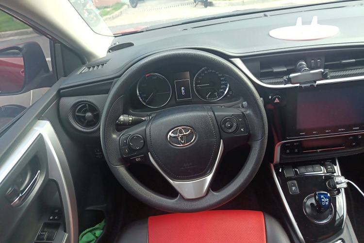 Used Toyota Levin Hybrid E+ 2019 1.8L GS E-CVT Elite Model with Sunroof Steering Wheel