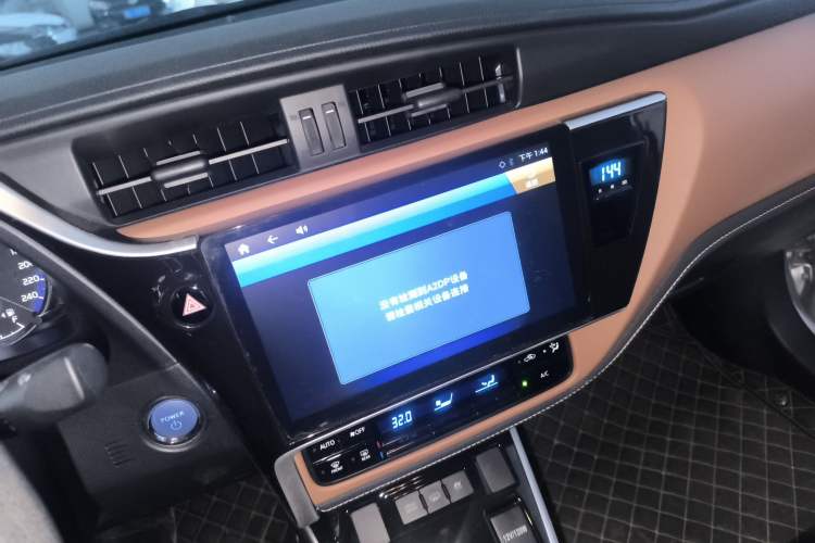 Used Toyota Levin Hybrid E+ 2019 1.8L PH GS E-CVT Elite Edition Audio And AC Panel