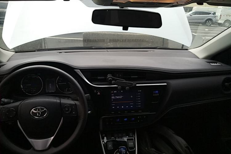 Used Toyota Levin Hybrid E+ 2019 1.8L GS E-CVT Elite Model with Sunroof Center Console