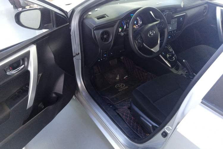 Used Toyota Levin Hybrid E+ 2019 1.8L GS E-CVT Elite Model with Sunroof Driver Seat