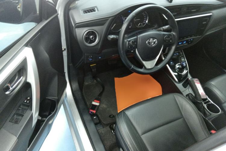 Used Toyota Levin Hybrid E+ 2019 1.8L PH V E-CVT Luxury Edition Driver Seat