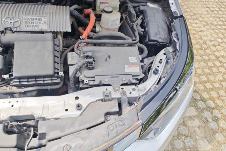 Used Toyota Levin Hybrid E+ 2019 1.8L GS E-CVT Elite Model with Sunroof Engine Bay Left