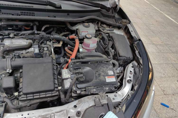 Used Toyota Levin Hybrid E+ 2019 1.8L GS E-CVT Elite Model with Sunroof Engine Bay Left