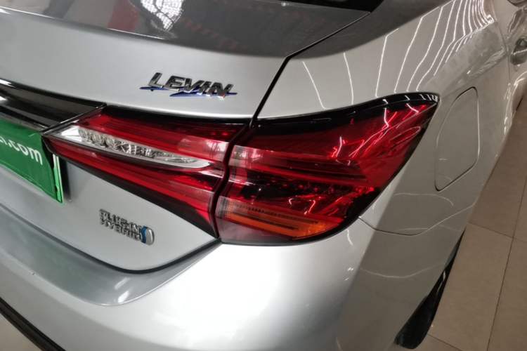 Used Toyota Levin Hybrid E+ 2019 1.8L PH GS E-CVT Elite Edition Exterior 3