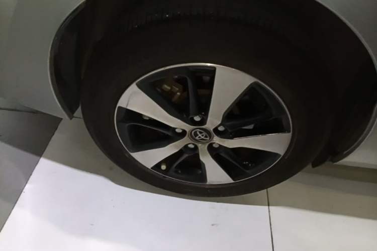 Used Toyota Levin Hybrid E+ 2019 1.8L GS E-CVT Elite Model with Sunroof Exterior 5
