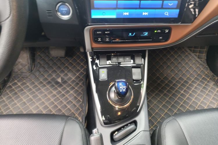 Used Toyota Levin Hybrid E+ 2019 1.8L PH GS E-CVT Elite Edition Gear Lever