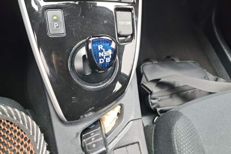 Used Toyota Levin Hybrid E+ 2019 1.8L PH GS E-CVT Elite Edition Gear Lever
