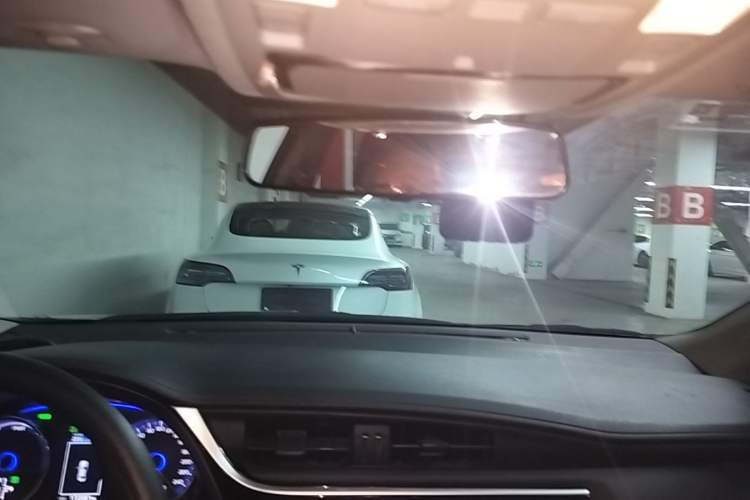 Used Toyota Levin Hybrid E+ 2019 1.8L GS E-CVT Elite Model with Sunroof Headliner