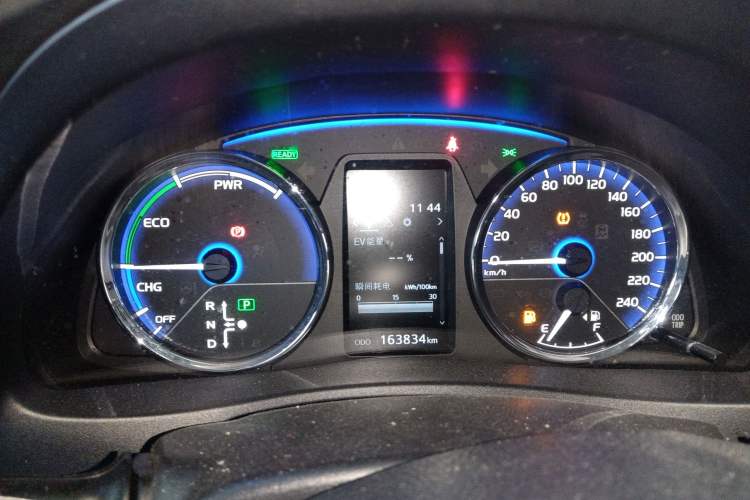 Used Toyota Levin Hybrid E+ 2019 1.8L GS E-CVT Elite Model with Sunroof Instrument Cluster
