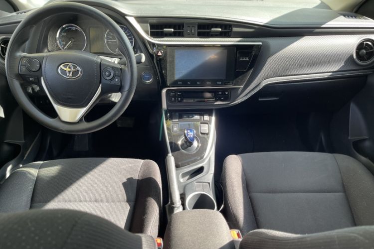 Used Toyota Levin Hybrid E+ 2019 1.8L GS E-CVT Elite Model with Sunroof Interior 10