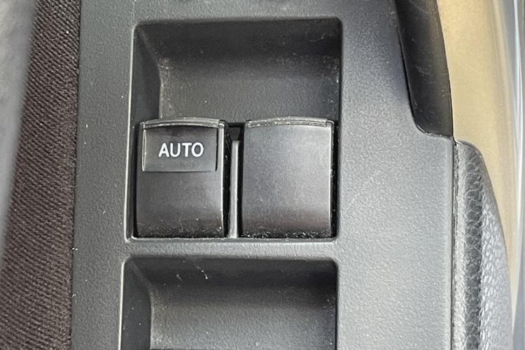 Used Toyota Levin Hybrid E+ 2019 1.8L GS E-CVT Elite Model with Sunroof Interior 14