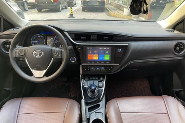 Used Toyota Levin Hybrid E+ 2019 1.8L GS E-CVT Elite Model with Sunroof Interior 2