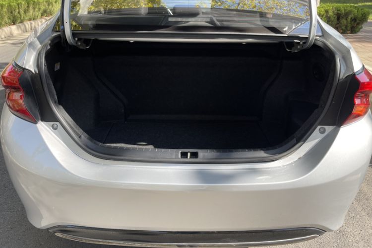 Used Toyota Levin Hybrid E+ 2019 1.8L GS E-CVT Elite Model with Sunroof Interior 9