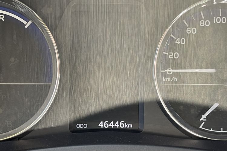 Used Toyota Levin Hybrid E+ 2019 1.8L GS E-CVT Elite Model with Sunroof Odometer Close Up