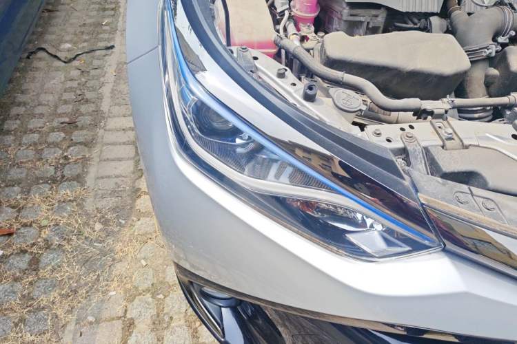 Used Toyota Levin Hybrid E+ 2019 1.8L GS E-CVT Elite Model with Sunroof Right Front Headlight