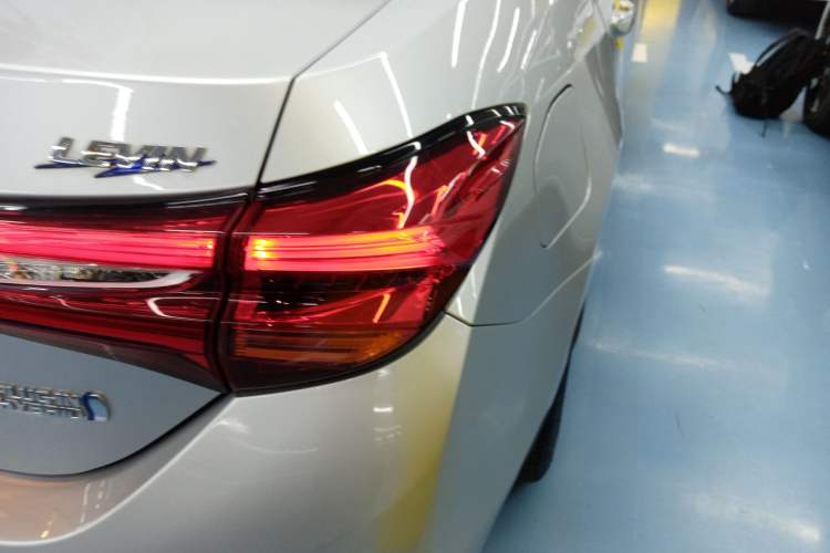 Used Toyota Levin Hybrid E+ 2019 1.8L PH V E-CVT Luxury Edition Right Rear Taillight