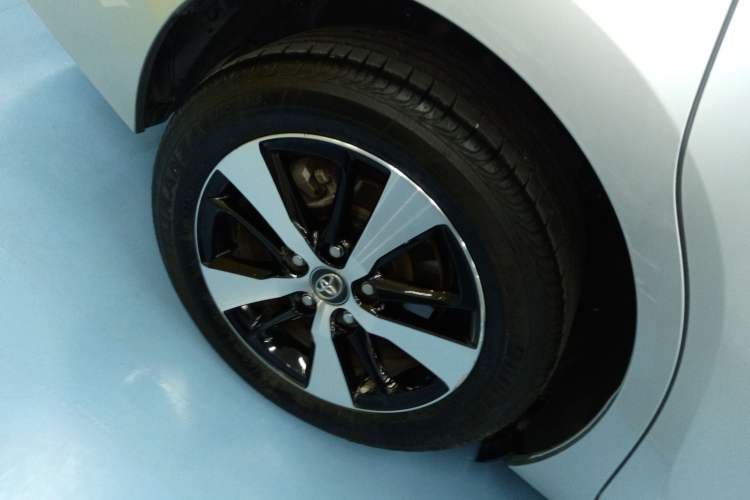 Used Toyota Levin Hybrid E+ 2019 1.8L PH V E-CVT Luxury Edition Right Rear Wheel Hub