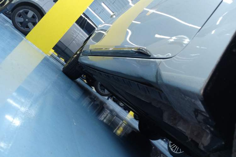 Used Toyota Levin Hybrid E+ 2019 1.8L PH V E-CVT Luxury Edition Right Side Sill