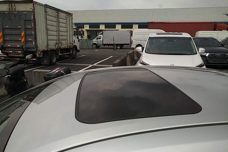 Used Toyota Levin Hybrid E+ 2019 1.8L GS E-CVT Elite Model with Sunroof Roof