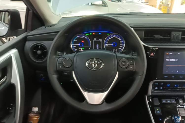 Used Toyota Levin Hybrid E+ 2019 1.8L GS E-CVT Elite Model with Sunroof Steering Wheel
