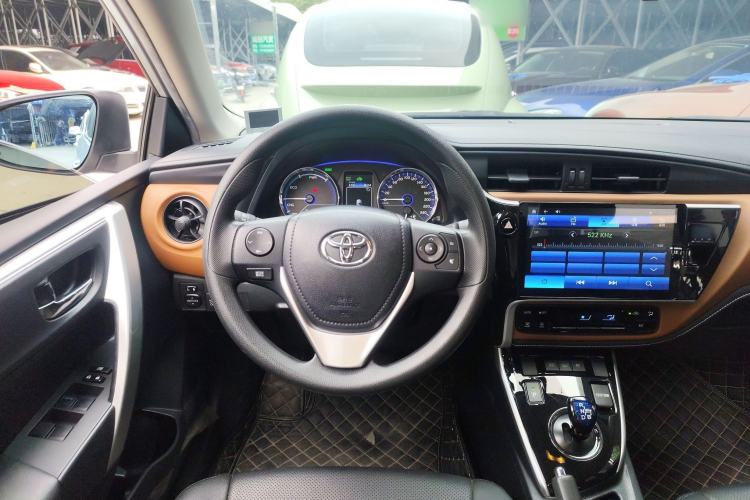 Used Toyota Levin Hybrid E+ 2019 1.8L PH GS E-CVT Elite Edition Steering Wheel