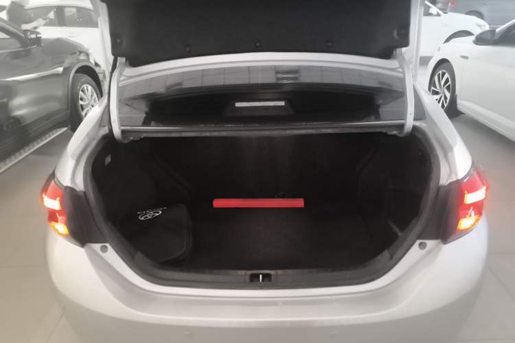 Used Toyota Levin Hybrid E+ 2019 1.8L PH GS E-CVT Elite Edition Trunk