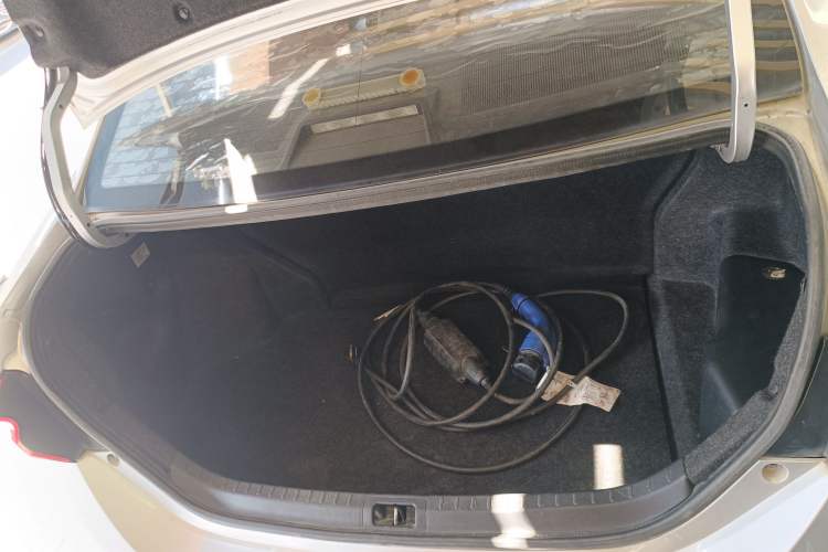 Used Toyota Levin Hybrid E+ 2019 1.8L PH V E-CVT Luxury Edition Trunk