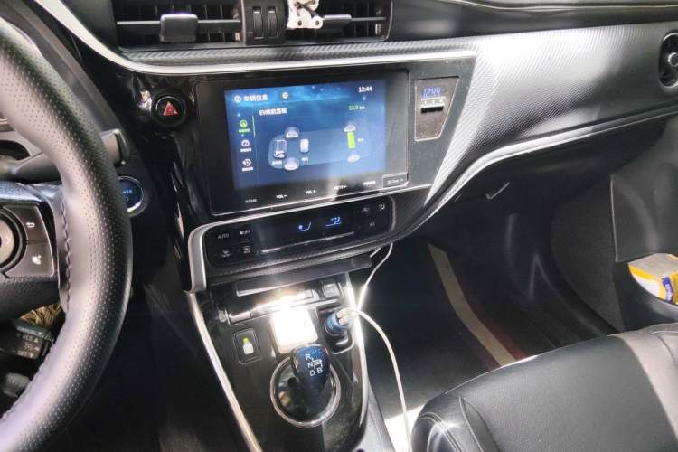 Used Toyota Levin Hybrid E+ 2019 1.8L PH V E-CVT Luxury Edition Audio And AC Panel