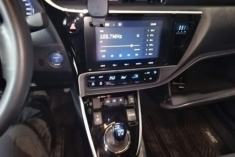 Used Toyota Levin Hybrid E+ 2019 1.8L PH V E-CVT Luxury Edition Audio And AC Panel