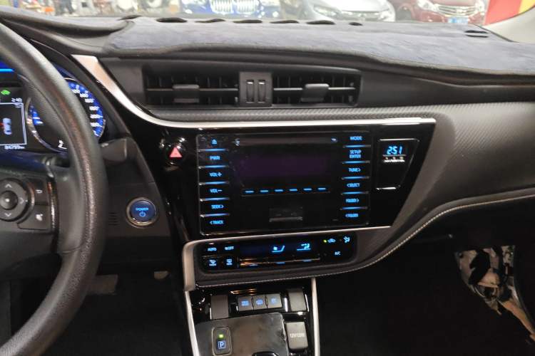 Used Toyota Levin Hybrid E+ 2019 1.8L PH GS E-CVT Elite Edition Audio And AC Panel
